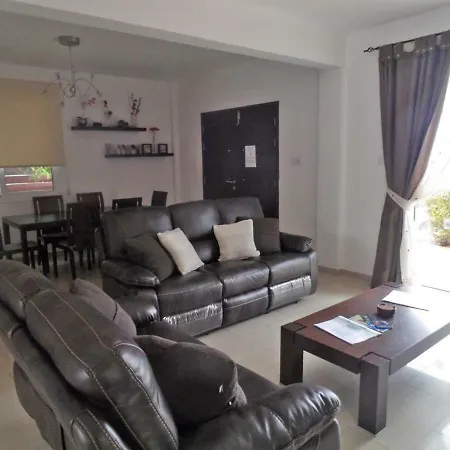 Seaview Villa *